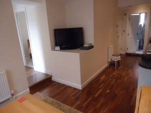 Photo 5- click for photo gallery